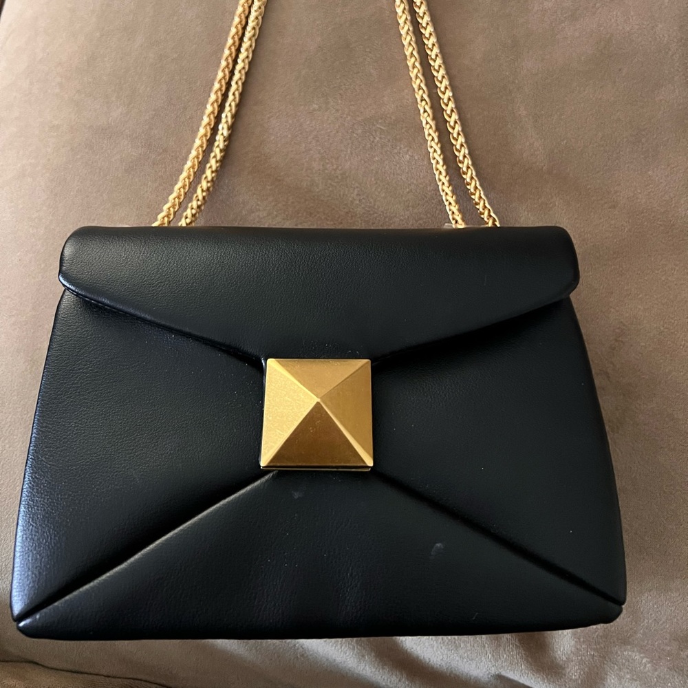 NWOT Vegan Leather black bag